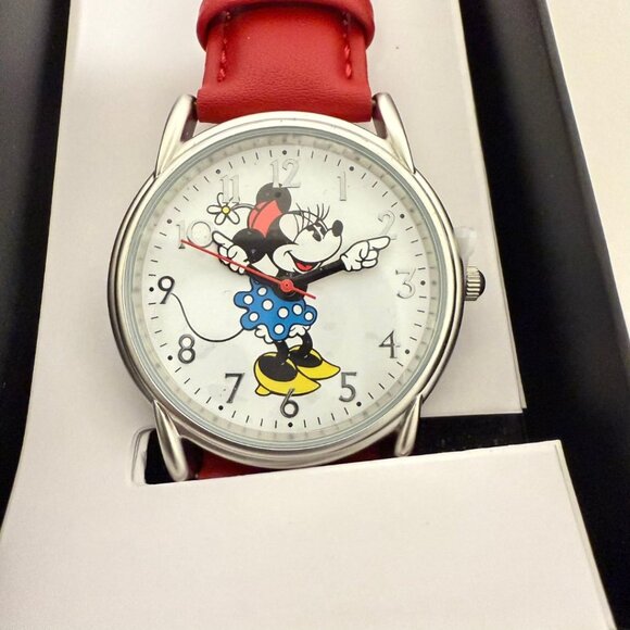 NWT - Disney Minnie Mouse Cardiff Classic Adult Analog Quartz Watch with Leather - Picture 3 of 16
